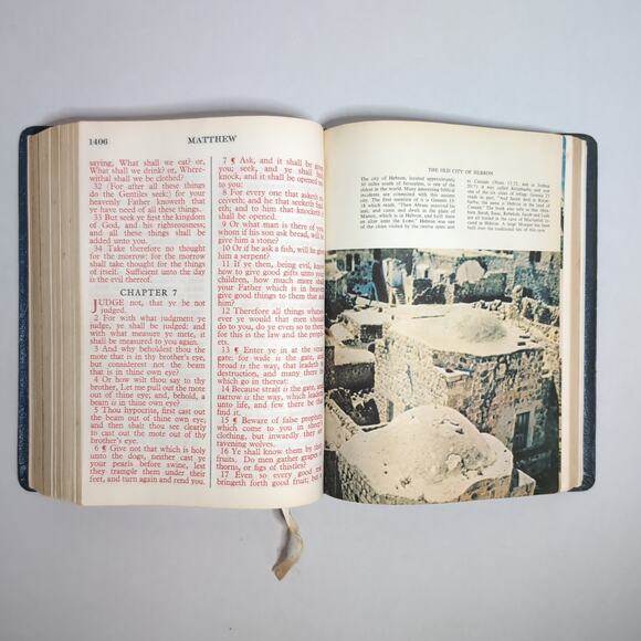 Crusade Holy Bible Giant Print KJV Red Letter Edition 1973 Not Inscribed - Picture 11 of 15